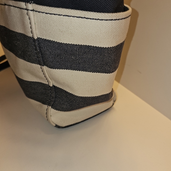Kate Spade Black and Cream Canvas Tote - Picture 14 of 16